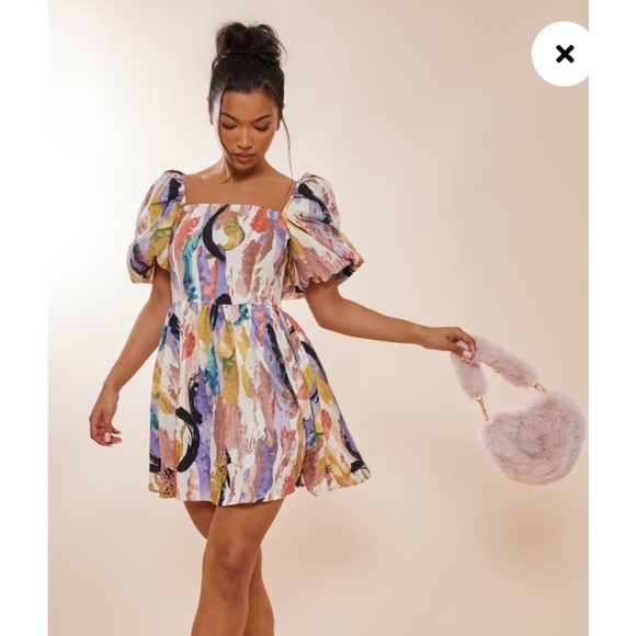 PrettyLittleThing Dresses & Skirts - PLT mini abstract dress